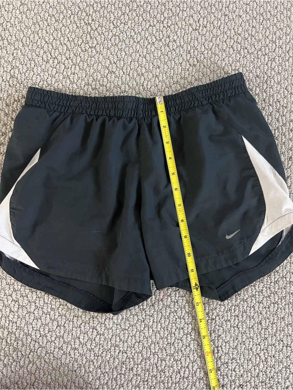 Nike Dri-FIT Running Shorts Women’s Small Black White Athletic Shorts - Picture 5 of 5